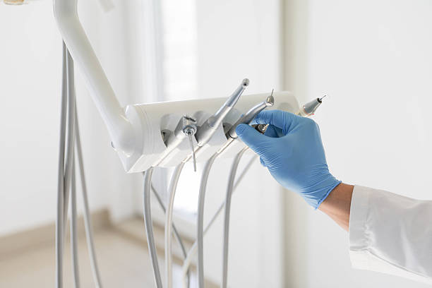 24/7 Emergency Teeth Whitening experts in Oak Grove, MO